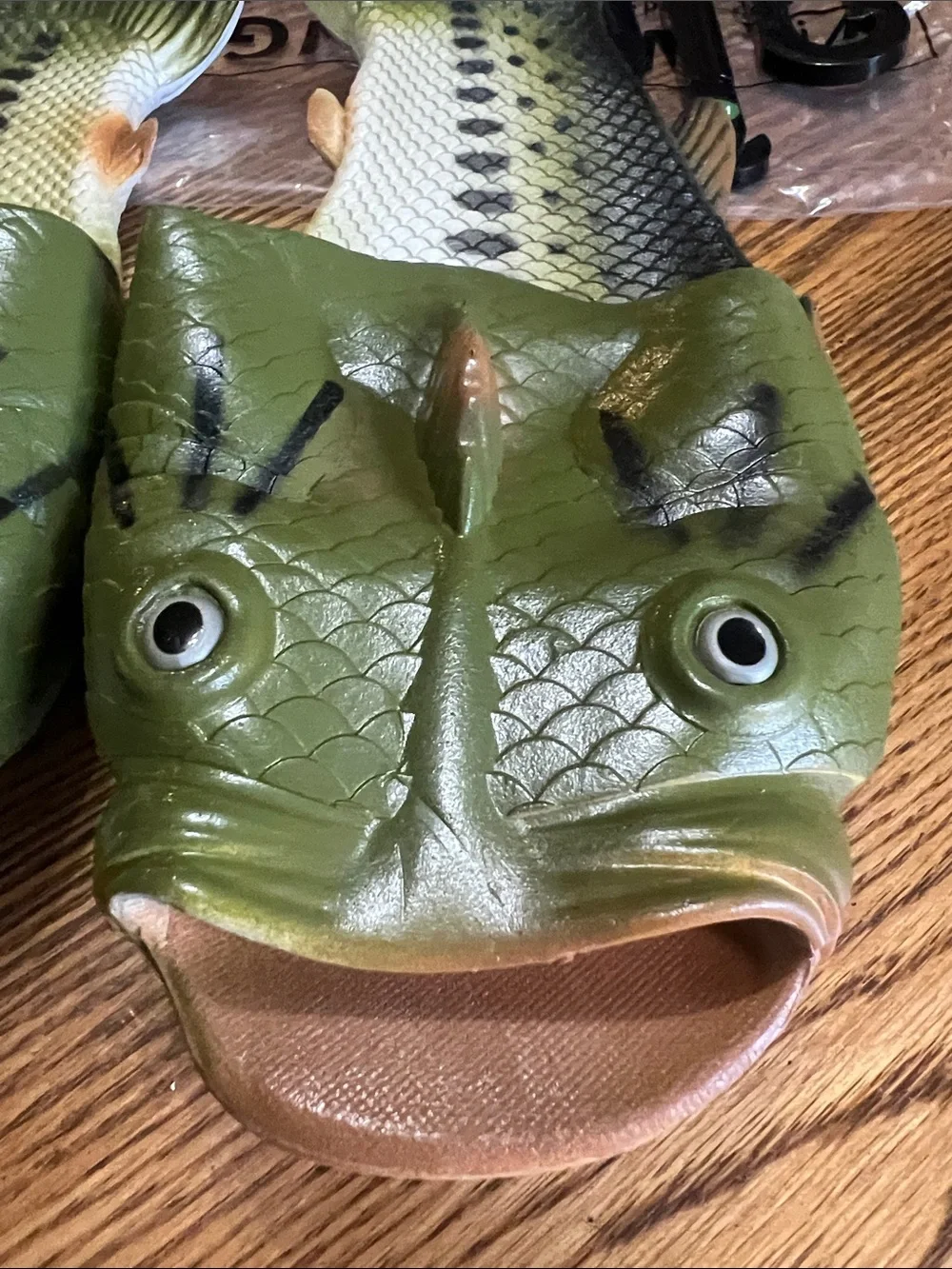 Cabelas Fish Novelty Men's Slip-On Sandals